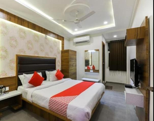 Hotel Aagman Bechraji Kalri Ngoại thất bức ảnh